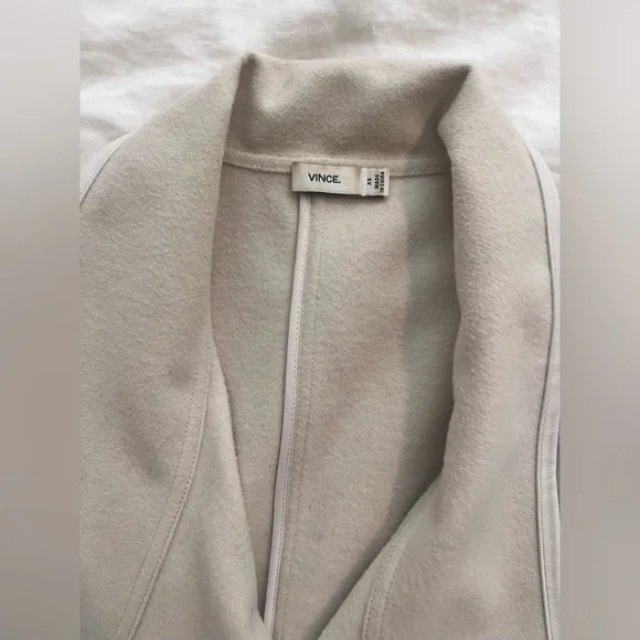 Vince Leather Collar Cream Drape Wool Blend Vest - Picture 3 of 5